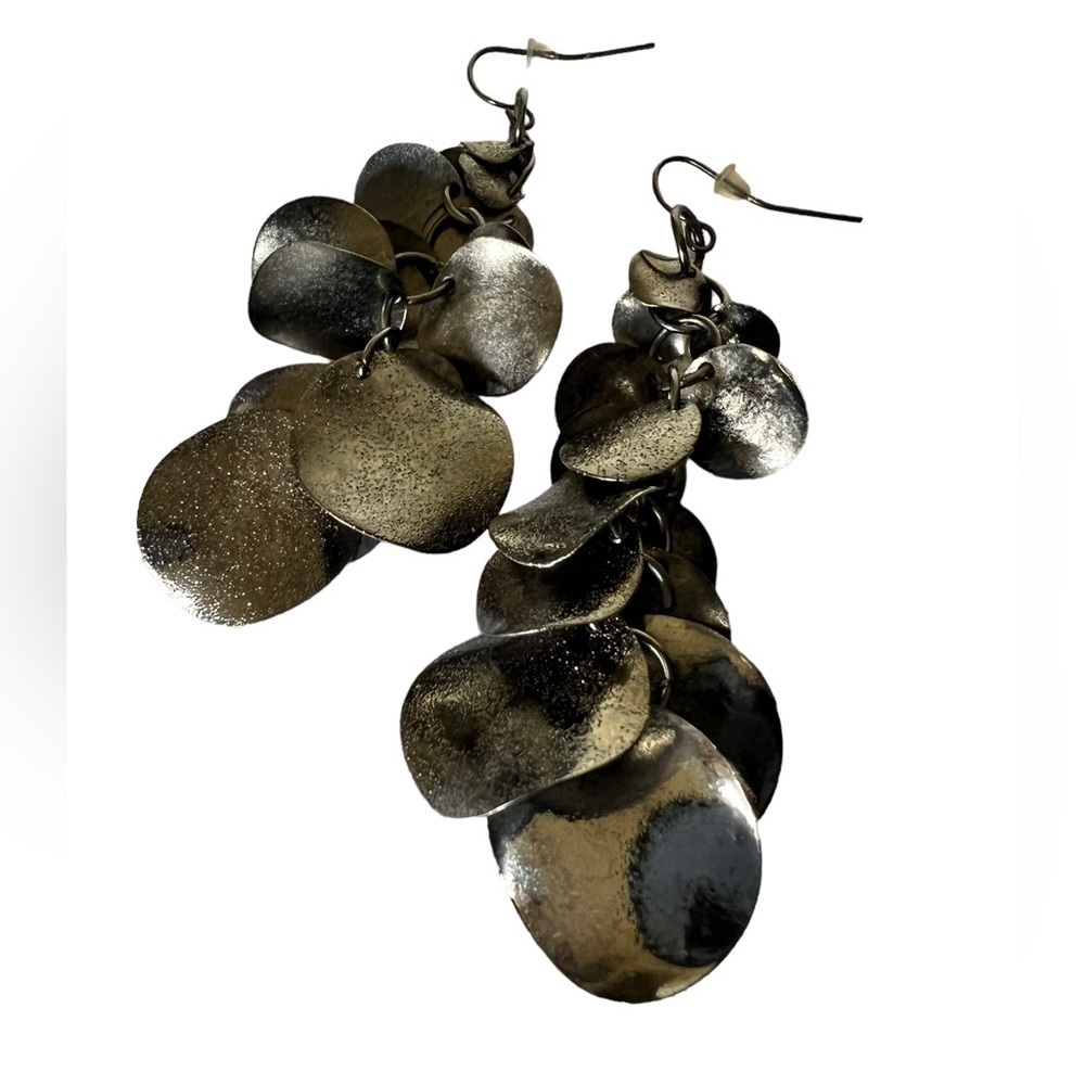 Charcoal Layered Dangly Earrings - Picture 3 of 3